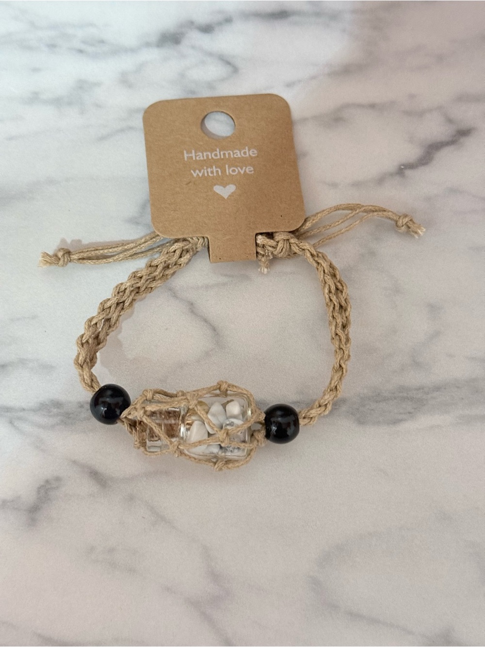 Magic jar bracelet